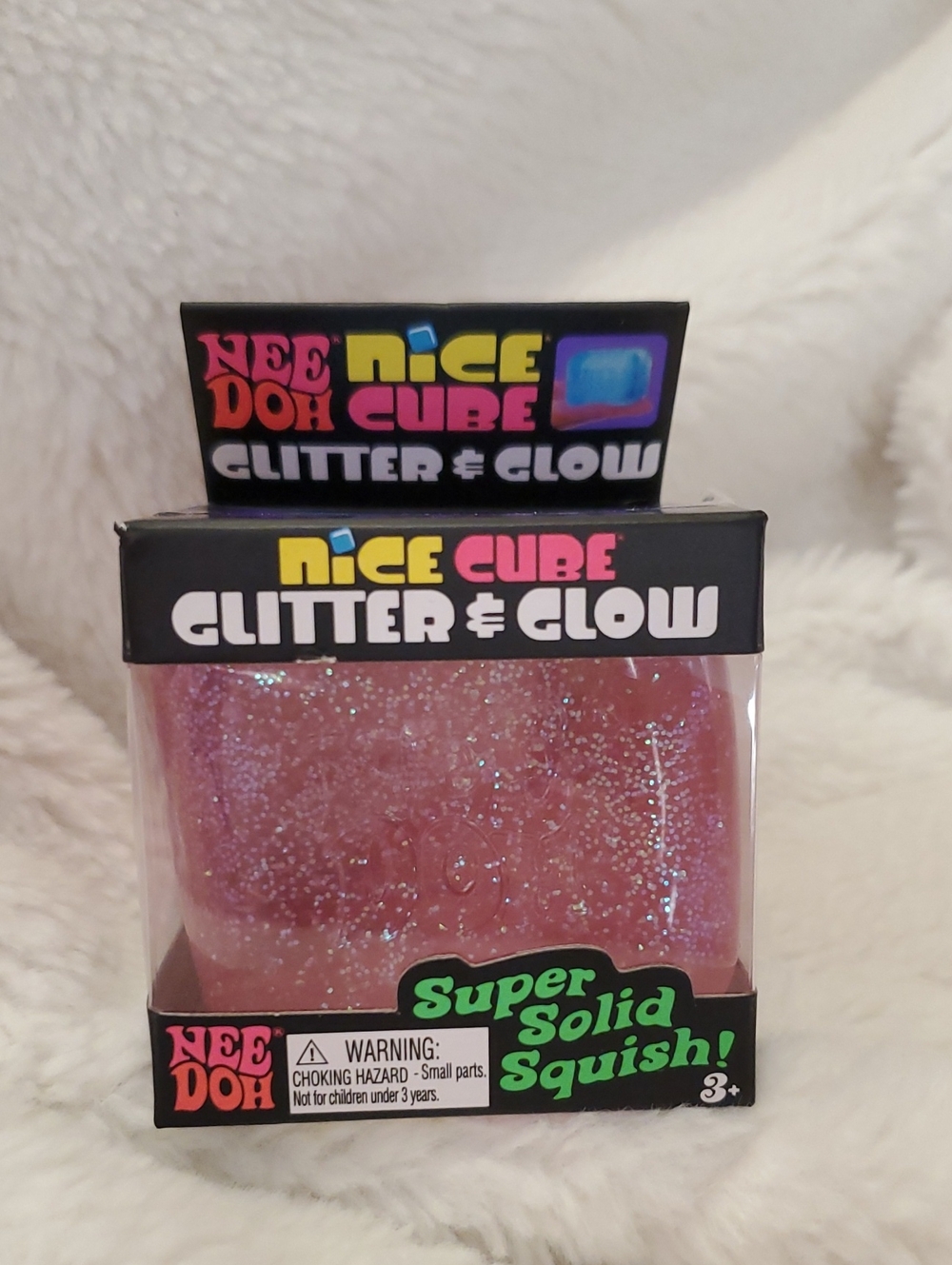 Nice Cube Glitter & Glow Pink Super Solid Squish